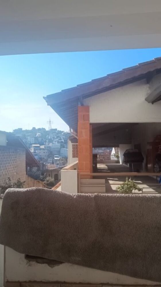 Casa, 2 quartos, 190 m² - Foto 1