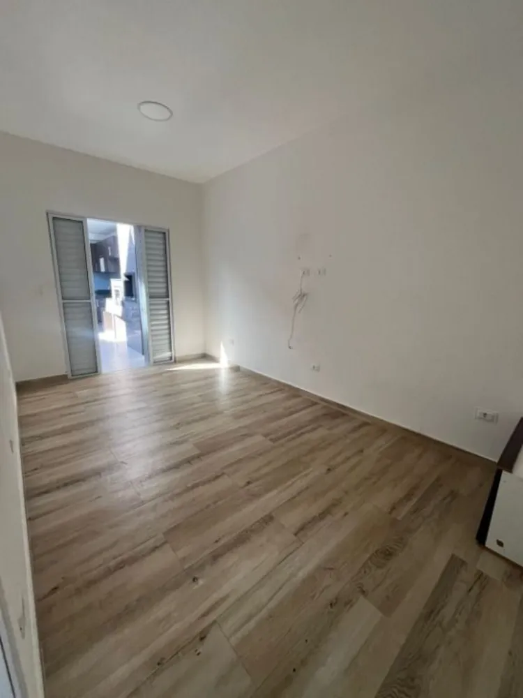 Casa, 4 quartos, 180 m² - Foto 1