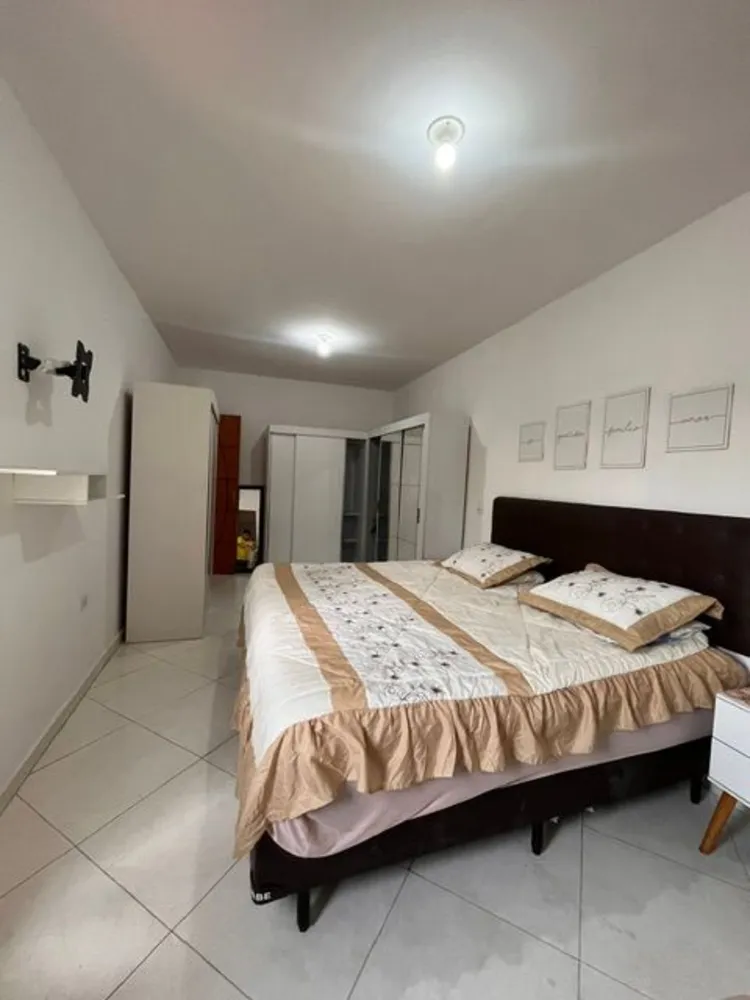 Sobrado, 3 quartos, 270 m² - Foto 3