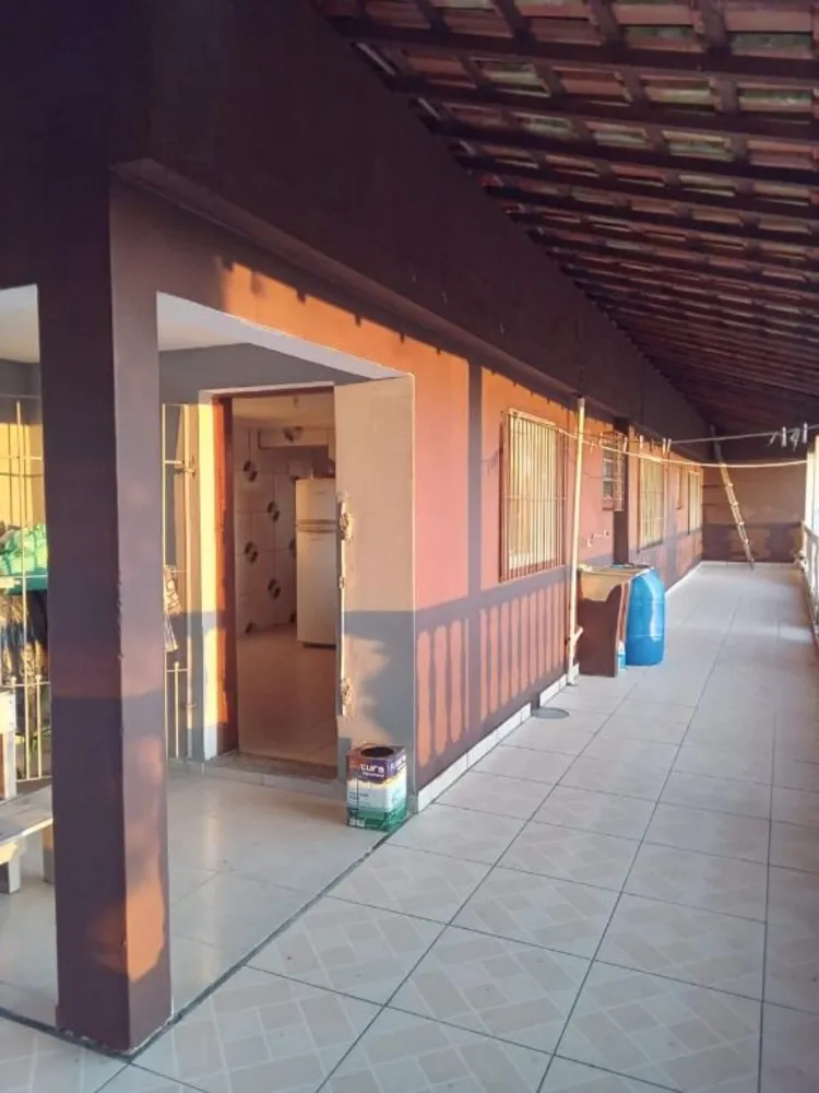 Chácara, 2 quartos, 1302 m² - Foto 7