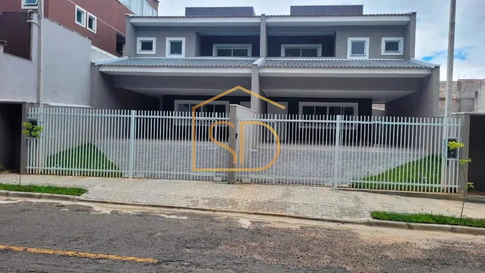Sobrado, 3 quartos, 180 m² - Foto 1
