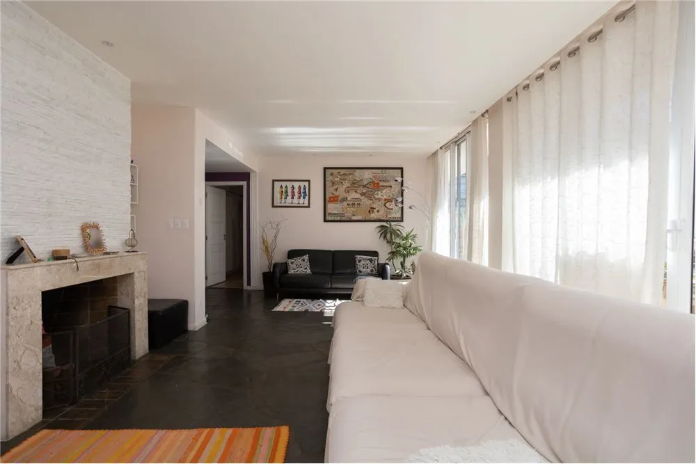 Apartamento, 3 quartos, 260 m² - Foto 2