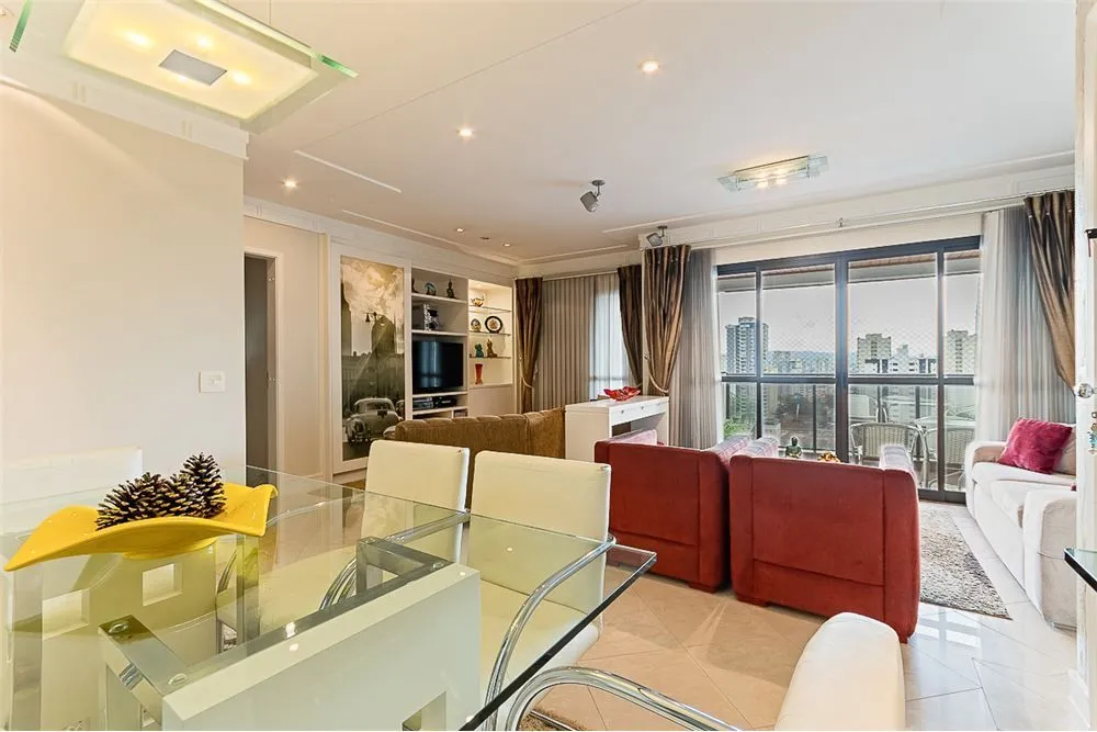 Apartamento, 3 quartos, 133 m² - Foto 1
