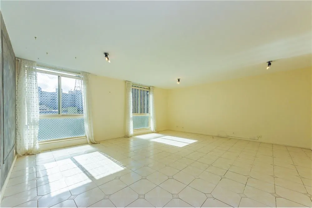 Apartamento, 3 quartos, 186 m² - Foto 1