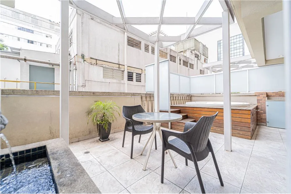 Apartamento, 1 quarto, 61 m² - Foto 1