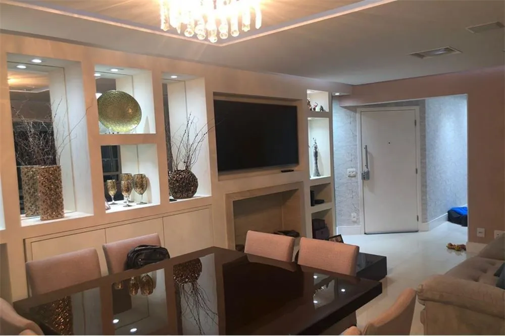 Apartamento, 3 quartos, 107 m² - Foto 2