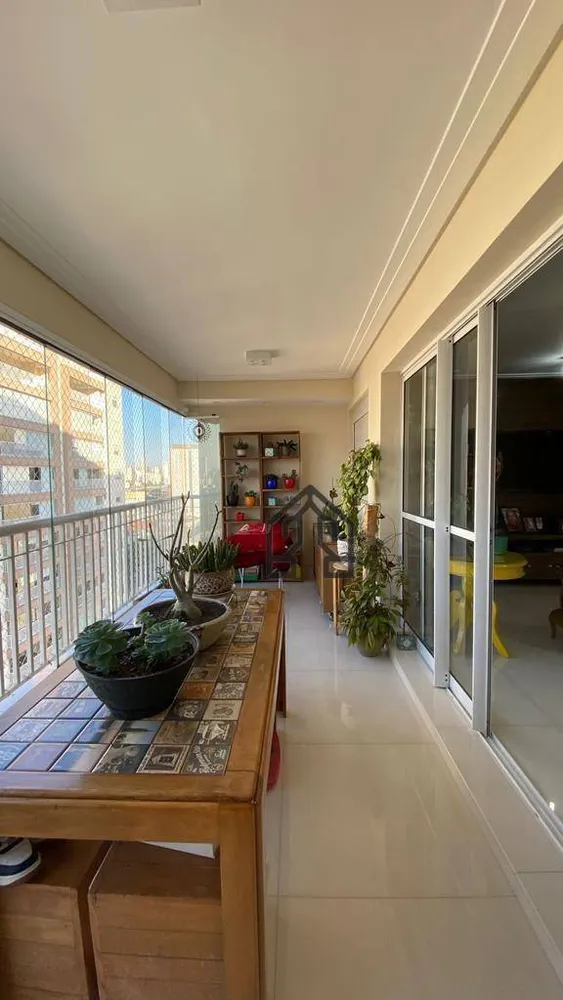 Apartamento, 3 quartos, 121 m² - Foto 2