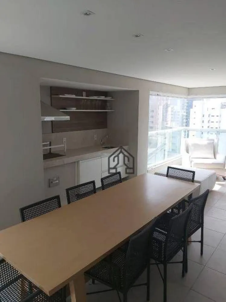 Apartamento, 4 quartos, 270 m² - Foto 2