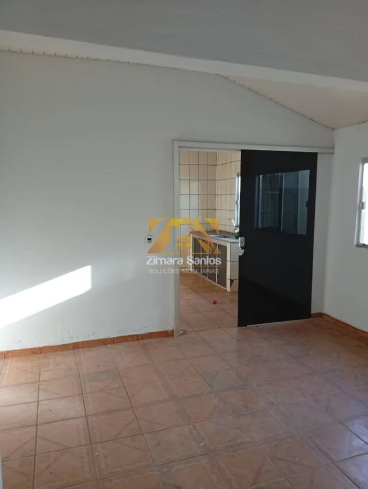 Casa, 3 quartos, 240 m² - Foto 1