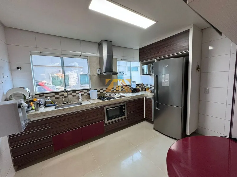 Sobrado, 3 quartos, 208 m² - Foto 6