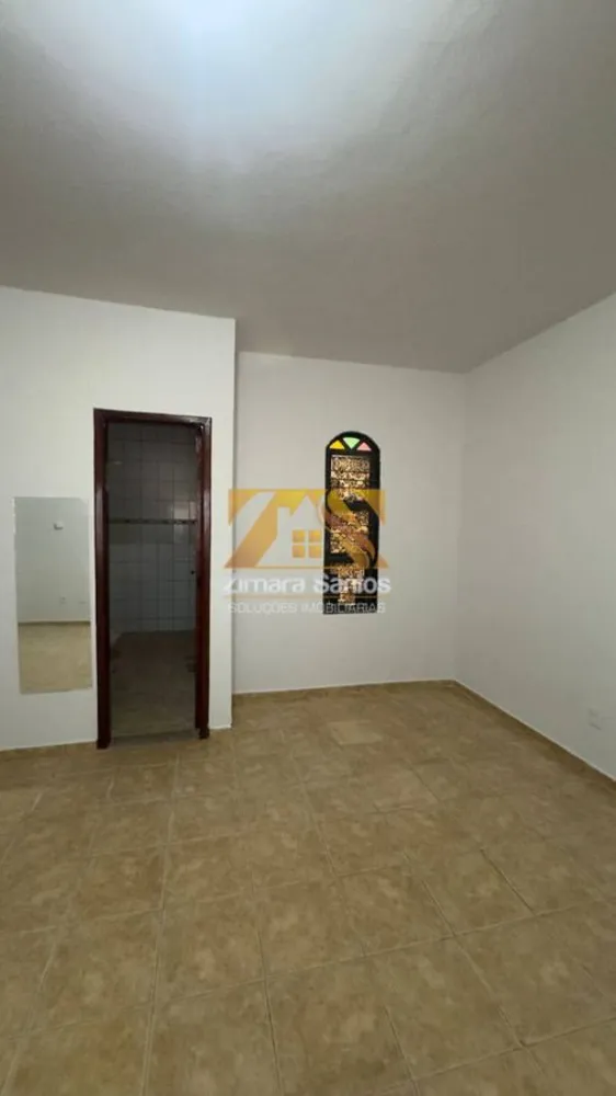 Casa, 3 quartos, 200 m² - Foto 2