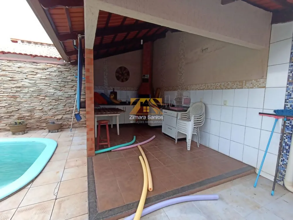 Casa, 3 quartos, 377 m² - Foto 1