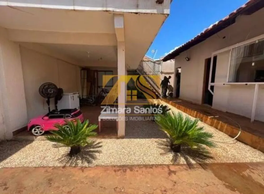 Casa, 4 quartos, 200 m² - Foto 1