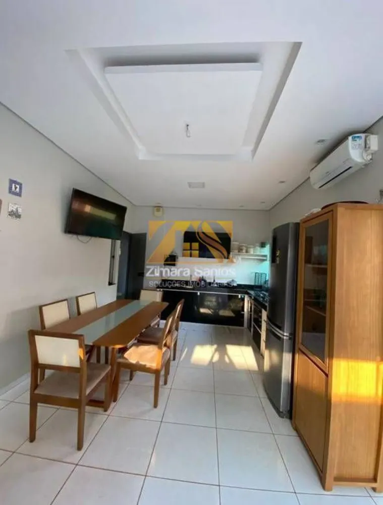 Casa, 4 quartos, 200 m² - Foto 4