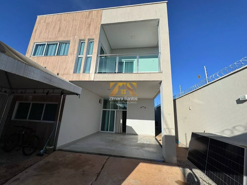 Sobrado à venda com 3 quartos, 186m² - Foto 1