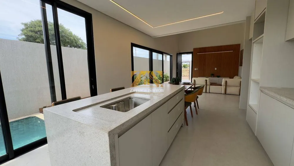 Casa, 3 quartos, 134 m² - Foto 1