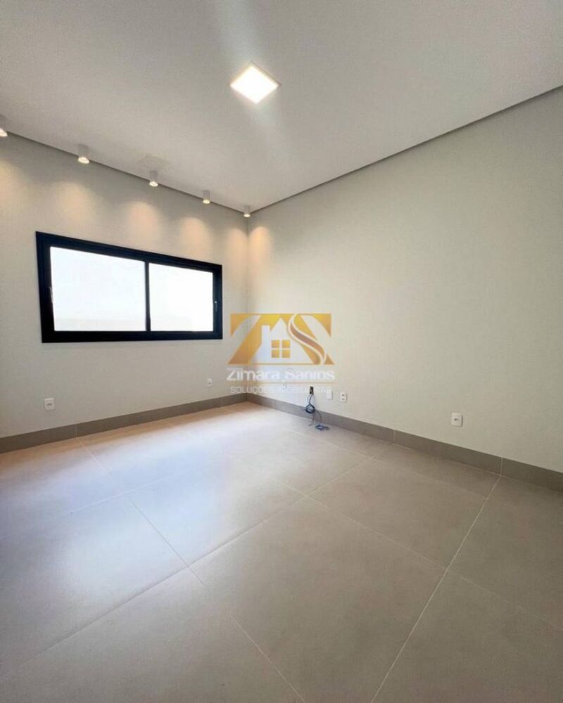 Casa, 3 quartos, 213 m² - Foto 4