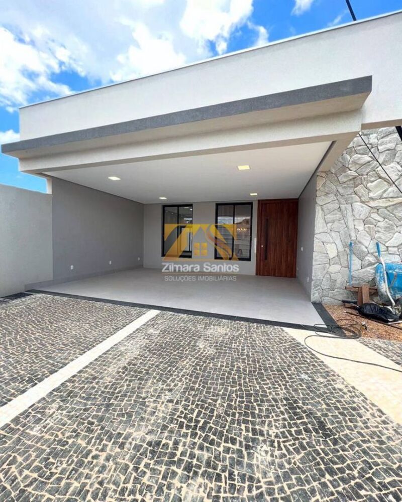 Casa, 3 quartos, 213 m² - Foto 1