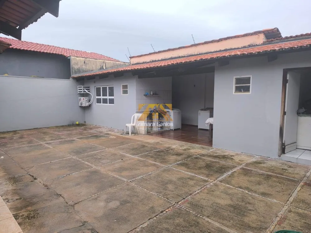 Casa, 3 quartos, 220 m² - Foto 2