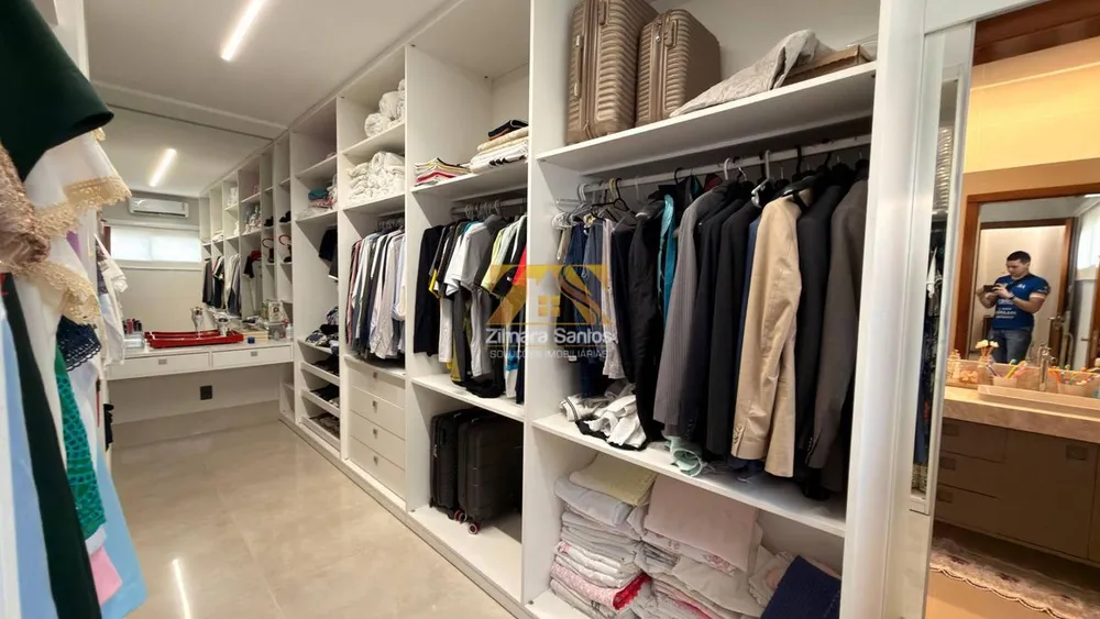 Sobrado, 4 quartos, 416 m² - Foto 2