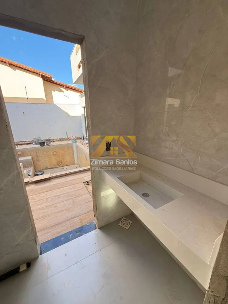 Casa, 3 quartos, 220 m² - Foto 2