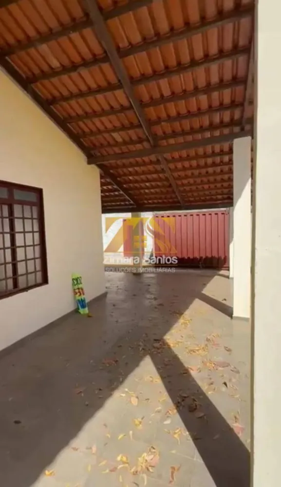 Casa, 3 quartos, 209 m² - Foto 2