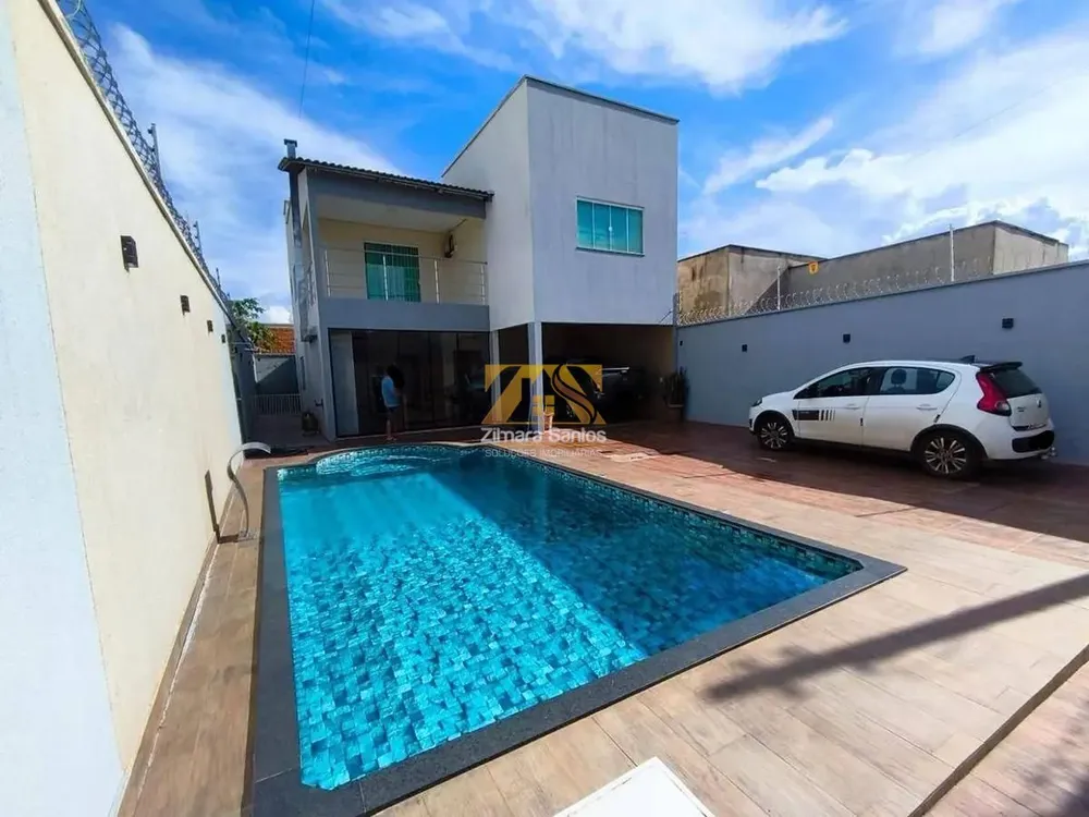 Sobrado, 3 quartos, 250 m² - Foto 1