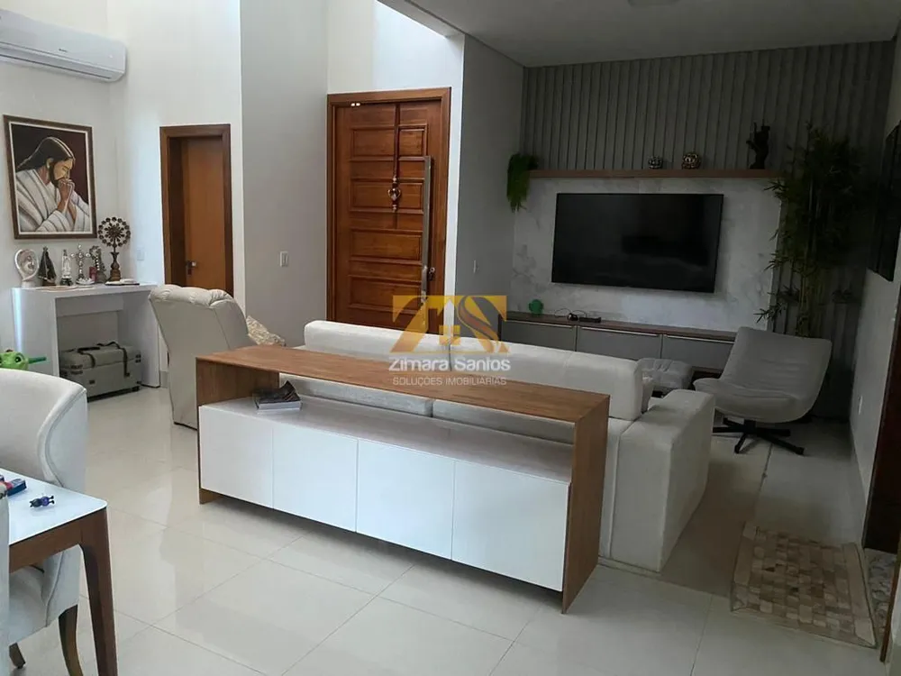Sobrado, 4 quartos, 305 m² - Foto 1