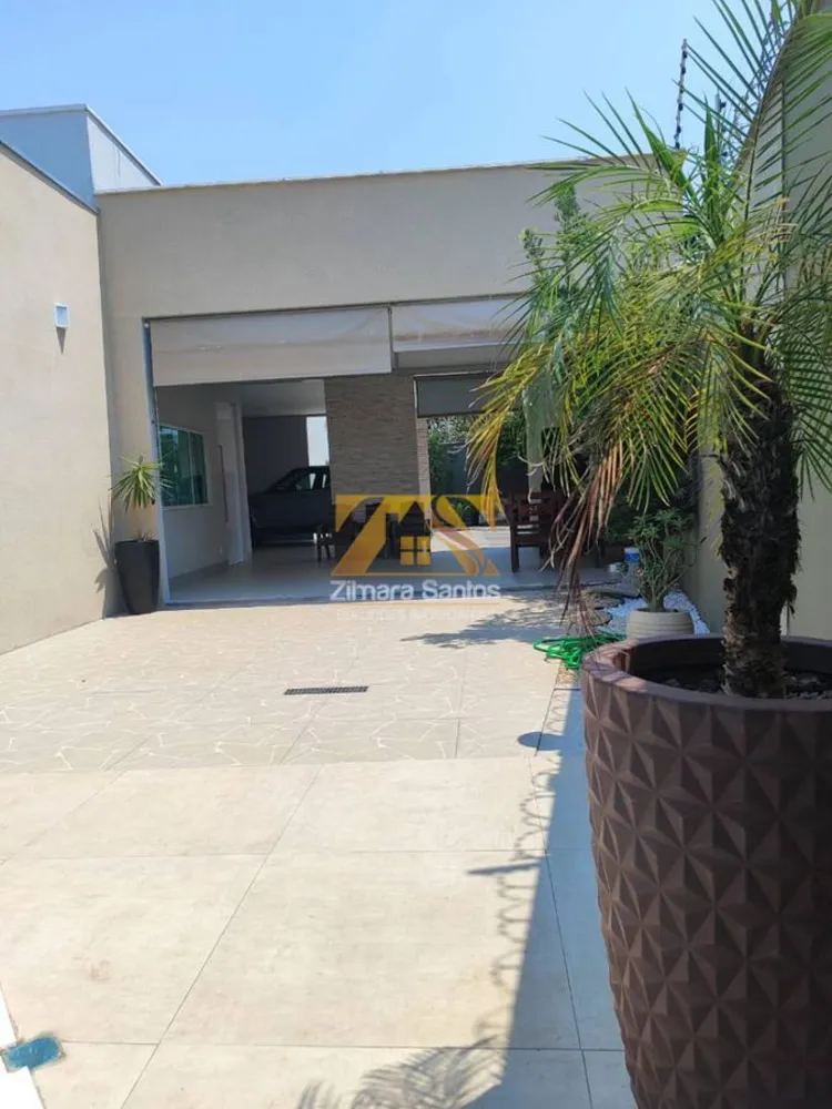 Casa, 3 quartos, 280 m² - Foto 1
