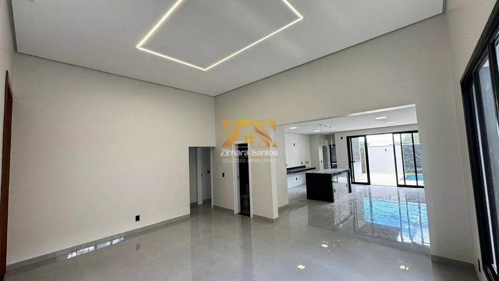 Casa de Condomínio à venda com 3 quartos, 252m² - Foto 3