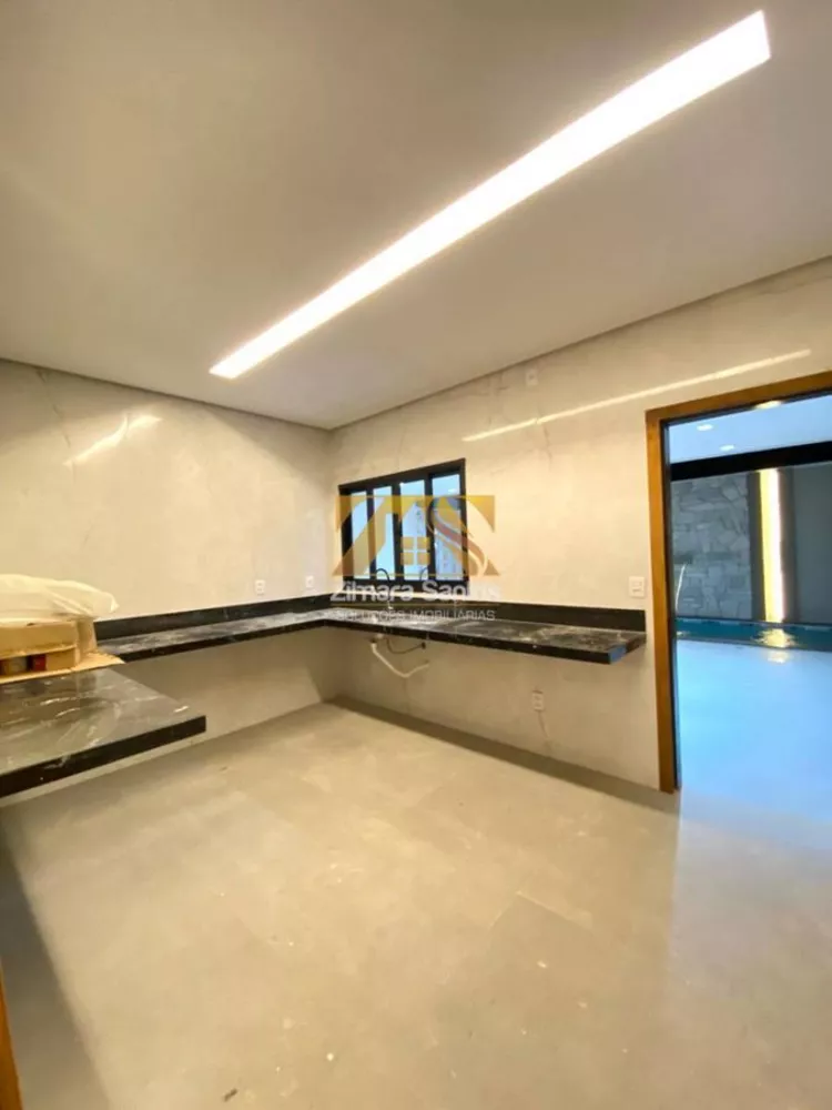 Casa à venda com 3 quartos, 202m² - Foto 6