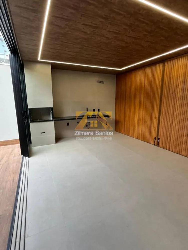 Casa, 4 quartos, 207 m² - Foto 1