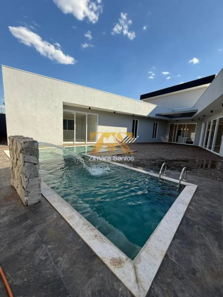 Casa, 4 quartos, 342 m² - Foto 3