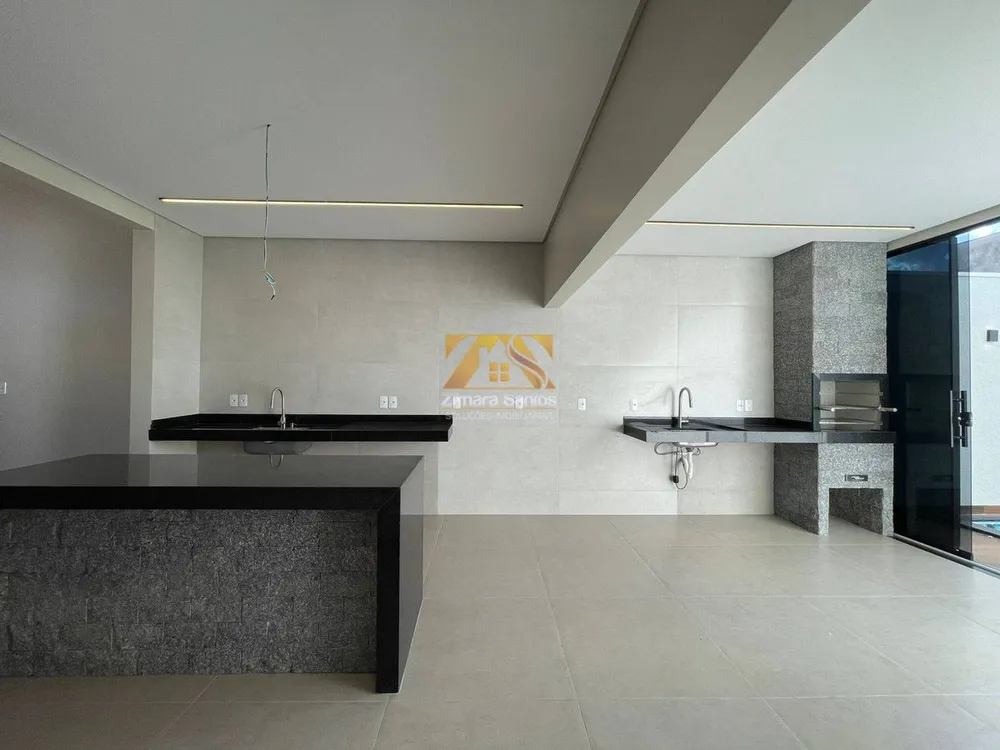 Casa, 3 quartos, 134 m² - Foto 2