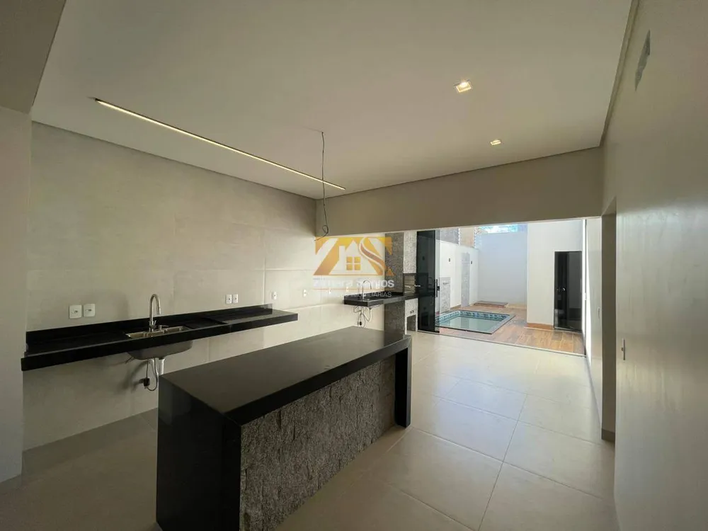 Casa, 3 quartos, 134 m² - Foto 3