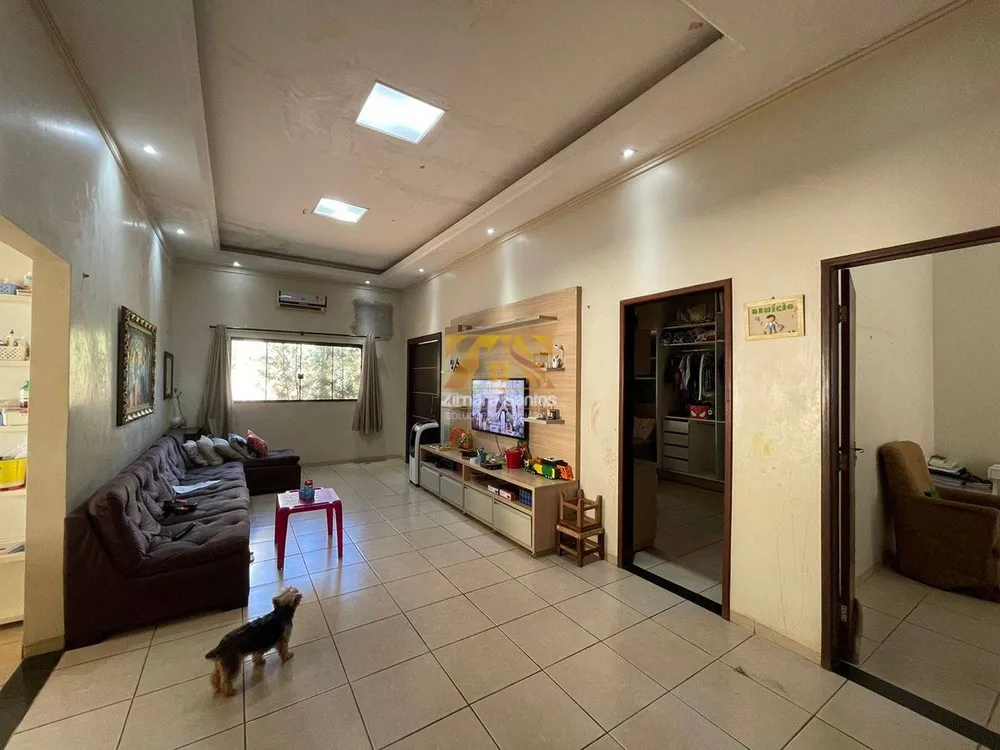 Casa, 3 quartos, 240 m² - Foto 4