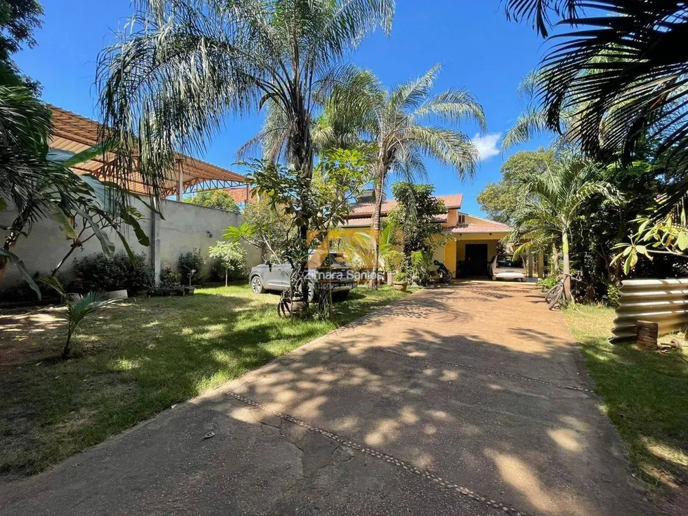 Casa, 3 quartos, 240 m² - Foto 2