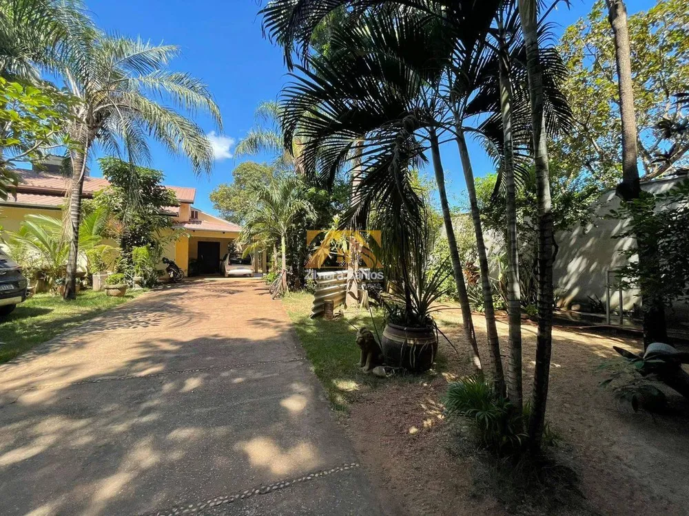 Casa, 3 quartos, 240 m² - Foto 1