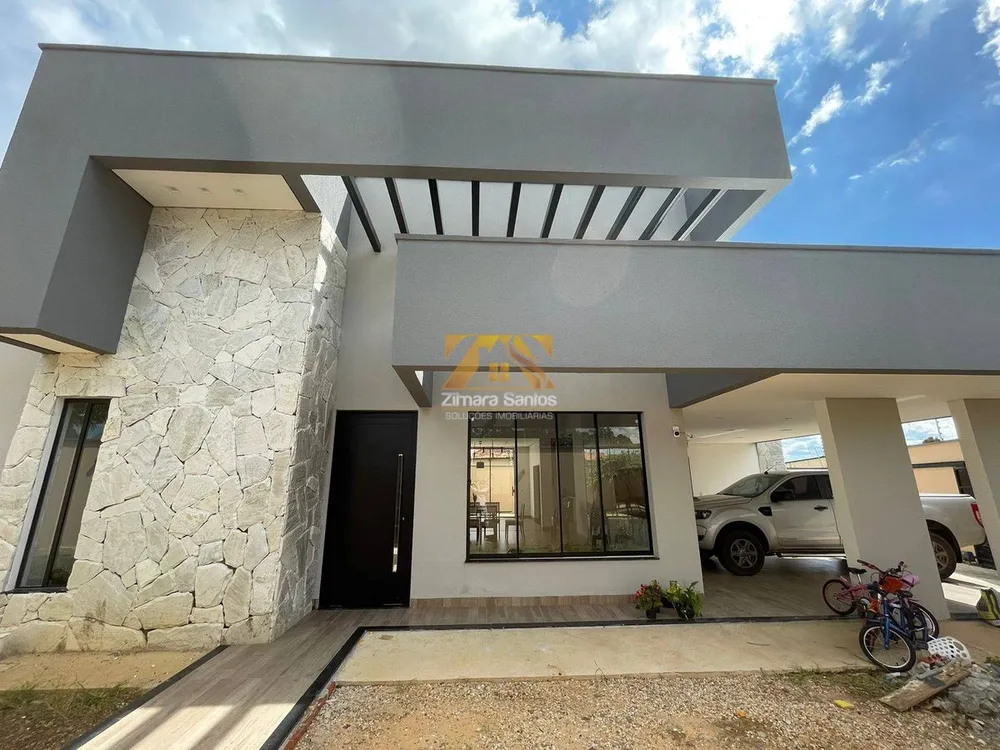 Casa, 3 quartos, 261 m² - Foto 1