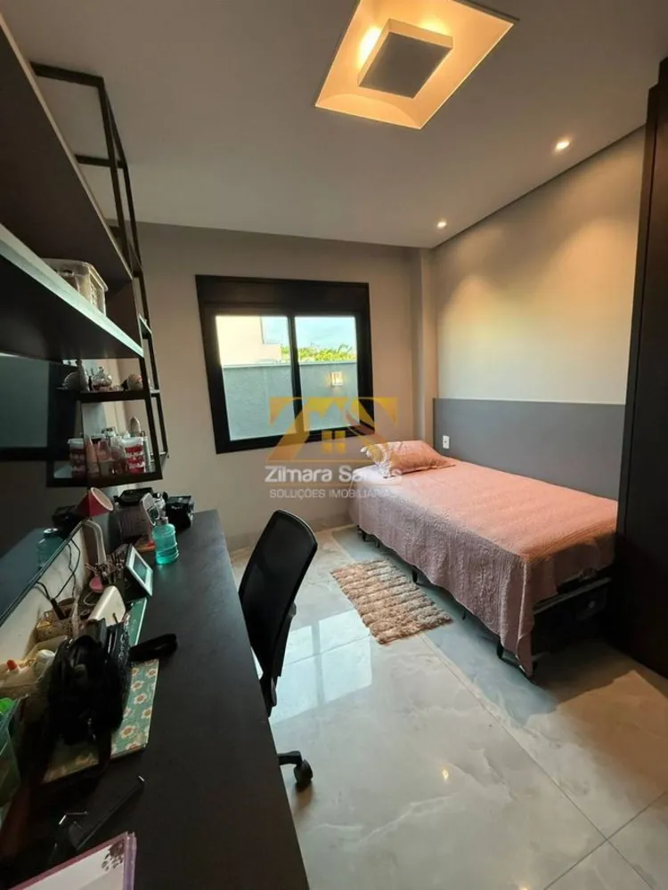 Casa, 3 quartos, 205 m² - Foto 1