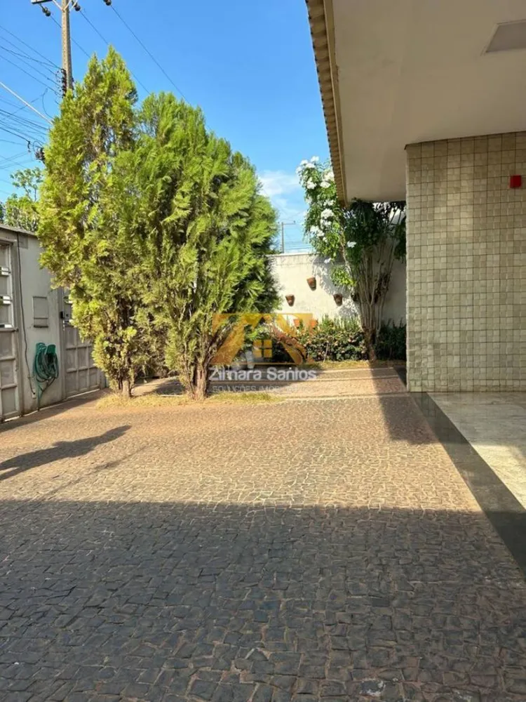 Sobrado, 5 quartos, 298 m² - Foto 2