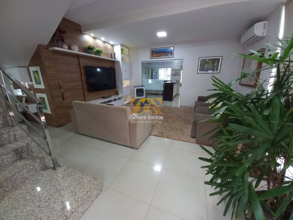 Sobrado, 4 quartos, 334 m² - Foto 2