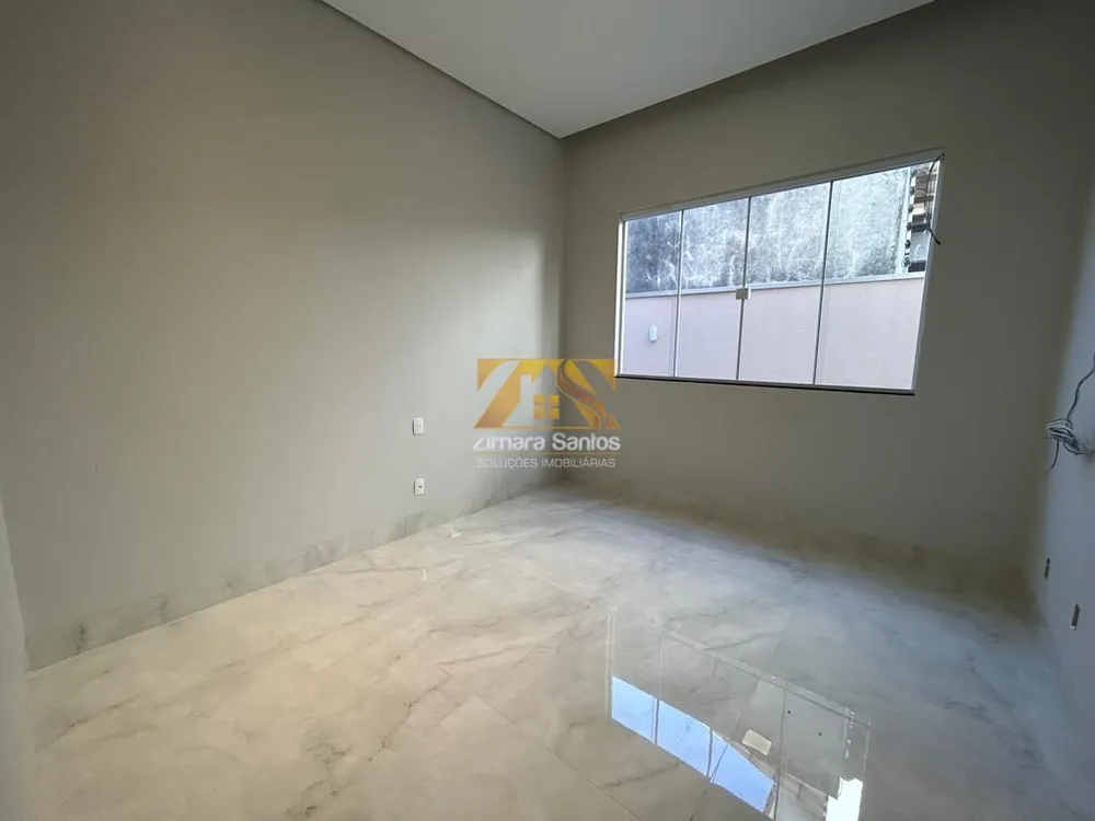Casa, 3 quartos, 221 m² - Foto 4