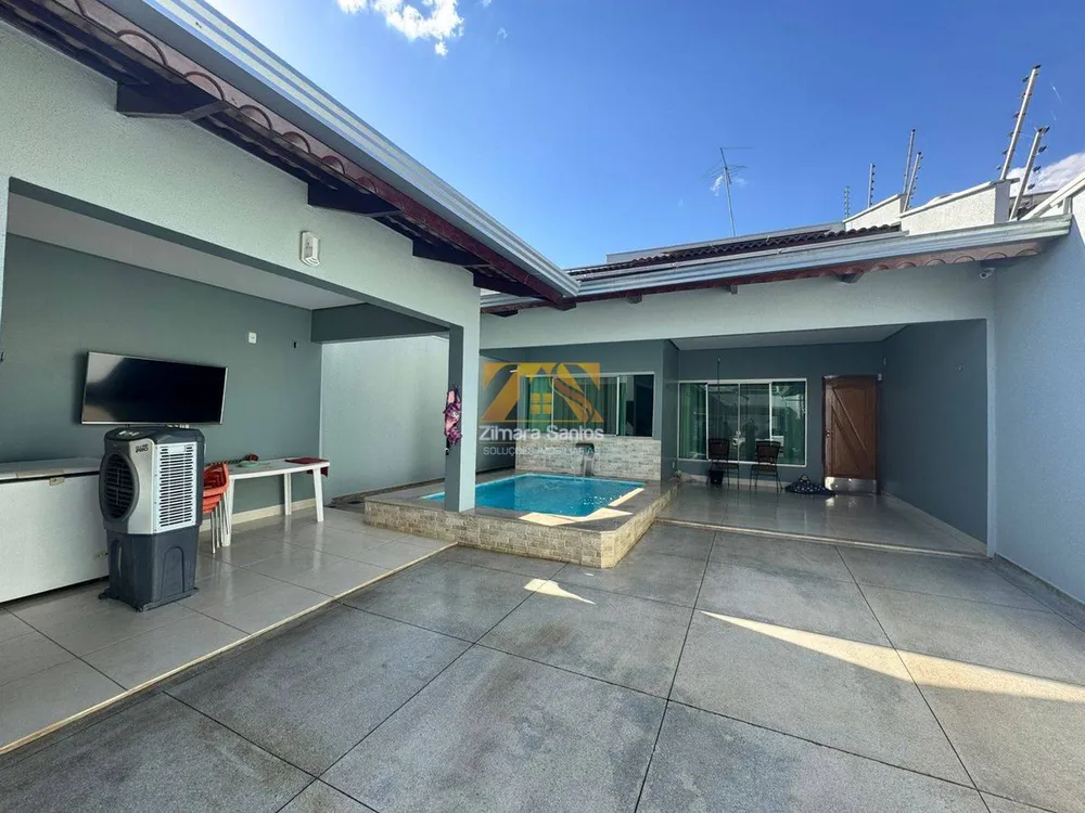 Casa, 3 quartos, 160 m² - Foto 1