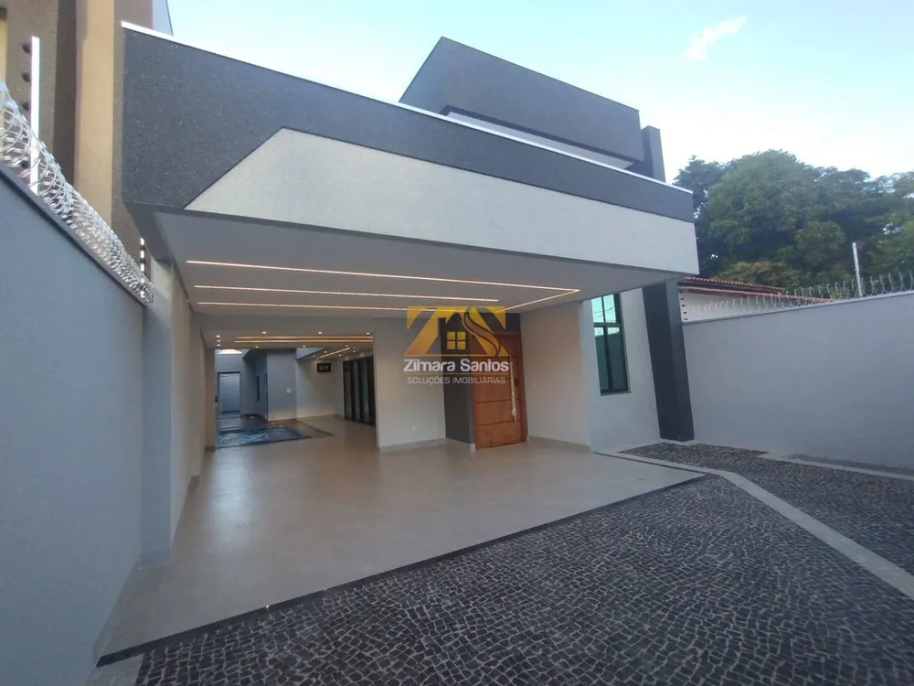 Casa, 3 quartos, 175 m² - Foto 1