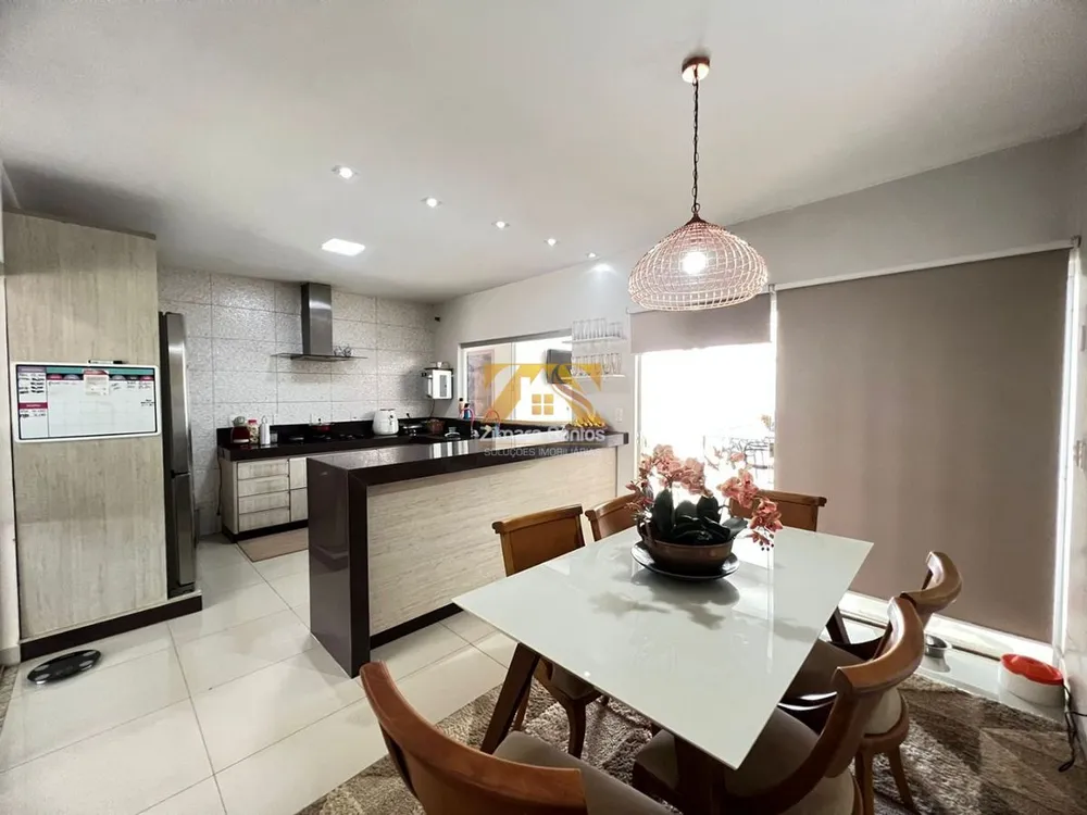 Sobrado, 4 quartos, 360 m² - Foto 1