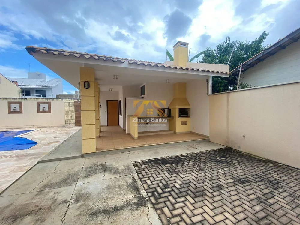Casa, 4 quartos, 370 m² - Foto 1