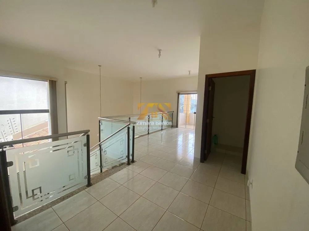 Casa, 4 quartos, 370 m² - Foto 4