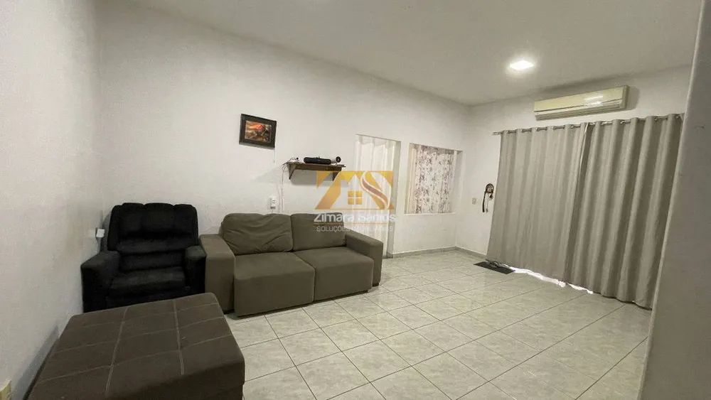 Casa, 4 quartos, 189 m² - Foto 2