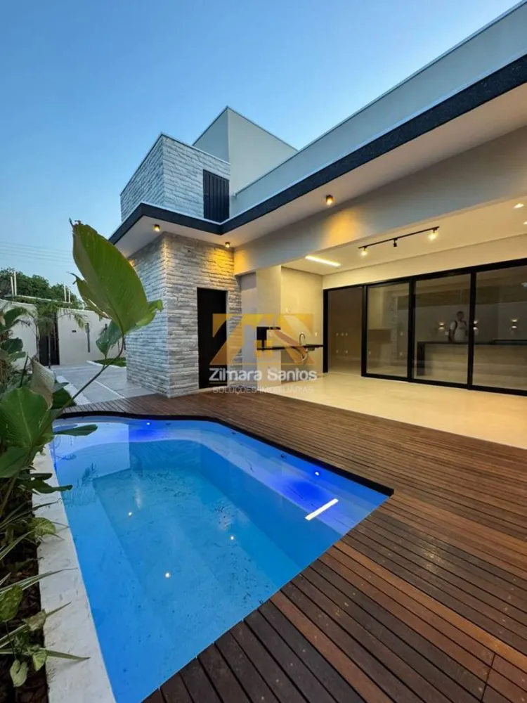 Casa, 4 quartos, 213 m² - Foto 2